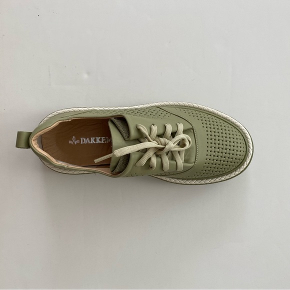 NWOB DAKKEM Women Sneakers - Picture 6 of 11
